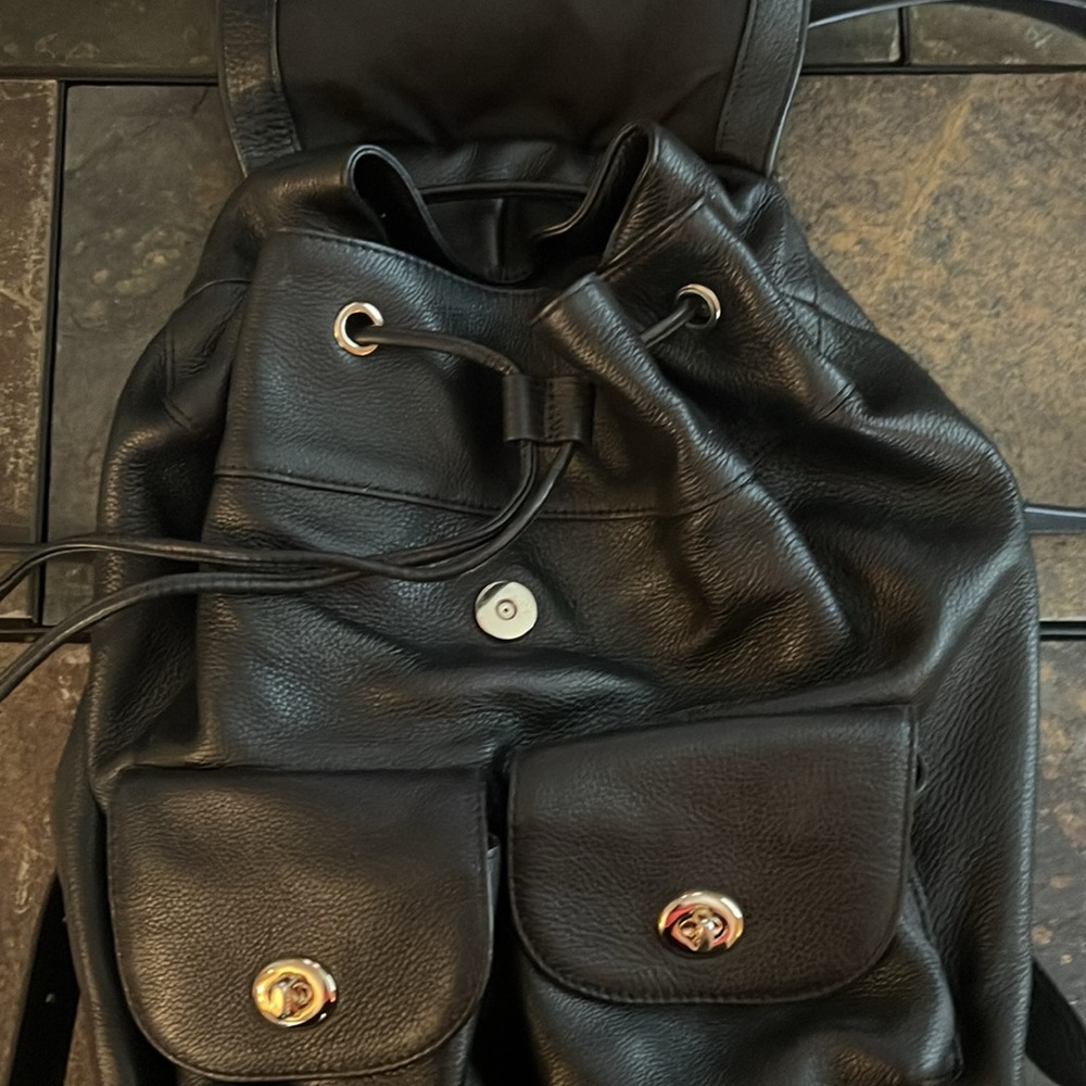 *Authentic* Coach Black Leather Backpack Purse with Gold Accents- like new, EUC - Picture 3 of 10